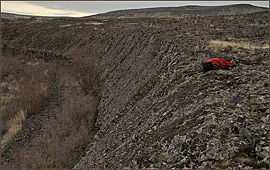 Lake Lenore area pothole with smooth wall.